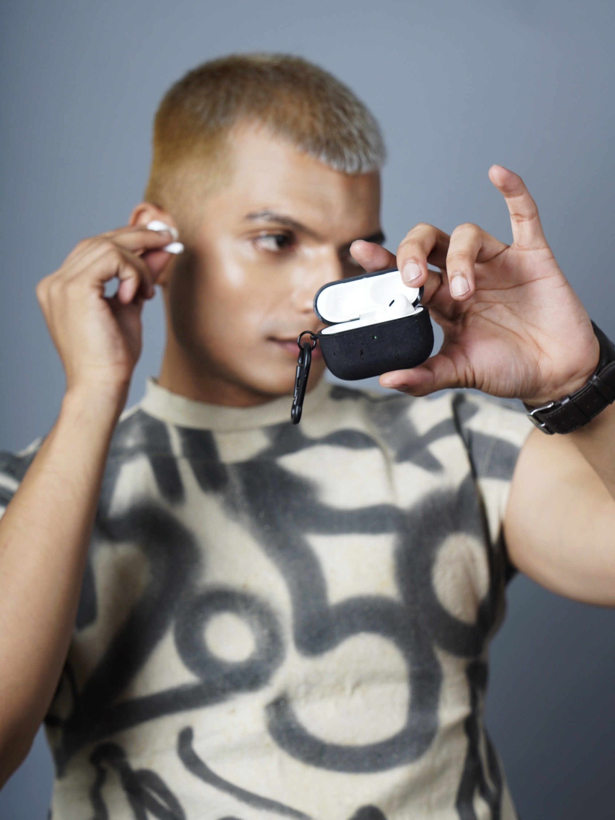 Airpods Pro 2nd Gen Case In Black Cork -  KAAMNA