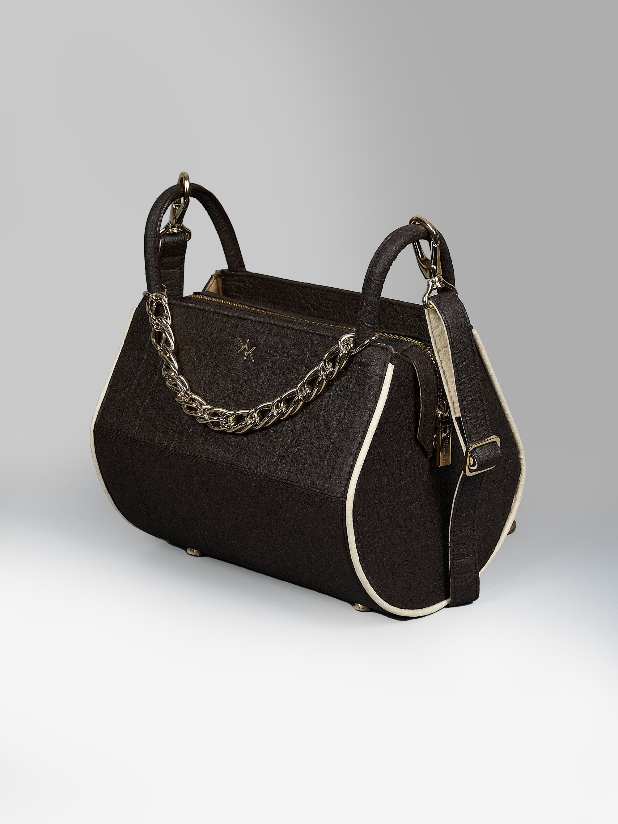KORRIE Pinatex Duffle Bag - Chestnut - KAAMNA
